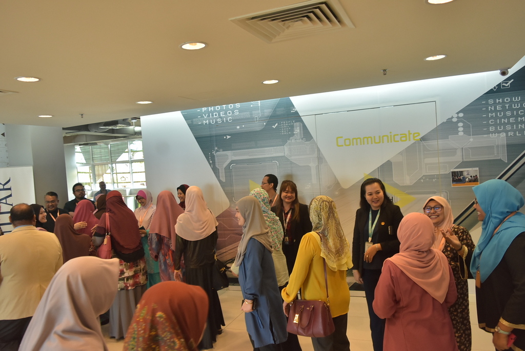 UKM 1518